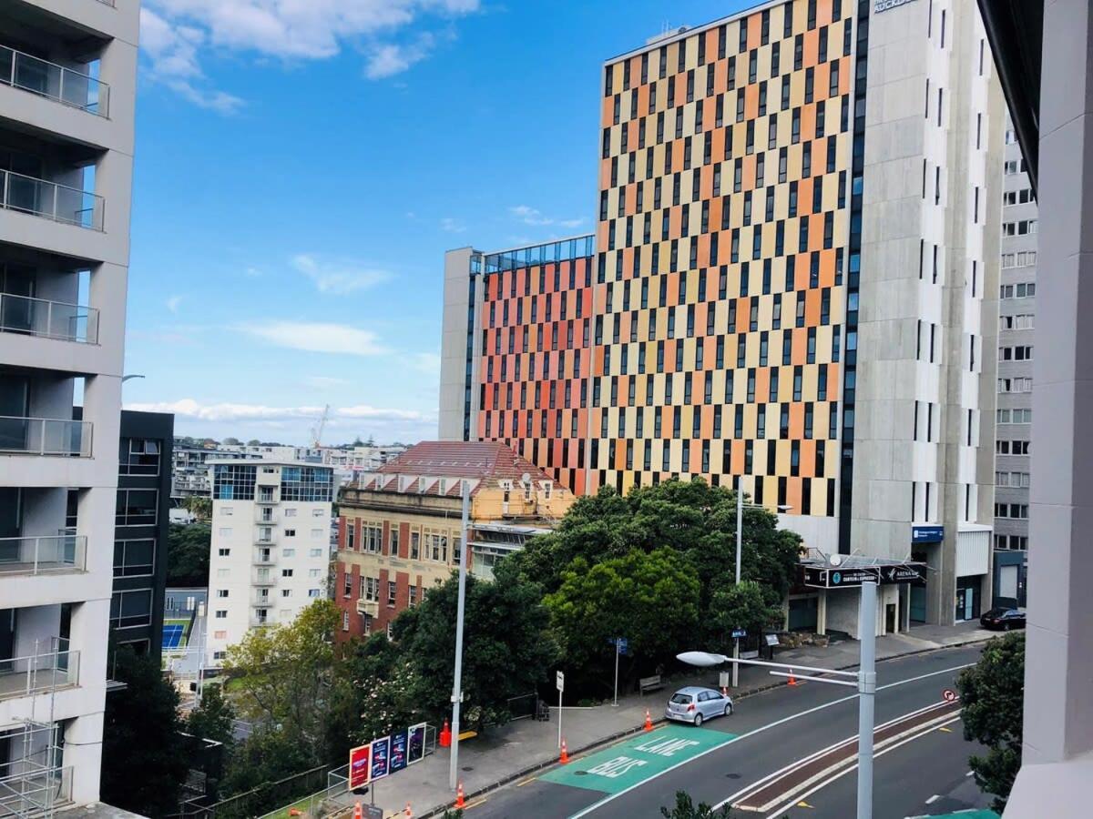 Spacious Character Apartment Auckland Exterior foto